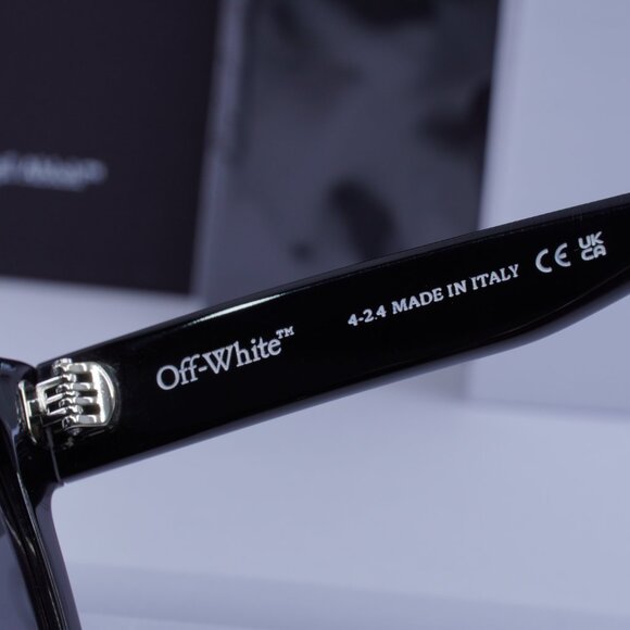 Off-White OERI133 SPRINGFIELD 1307 Square Sunglasses – Black/Dark Grey main image 4